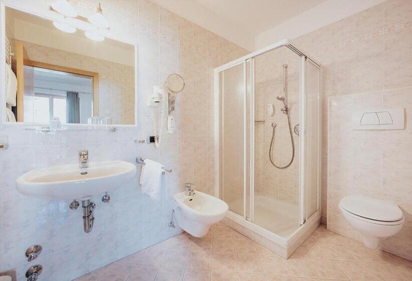 Quarto Estandar com Terraço, Bischofhof   Bistro Jasmin