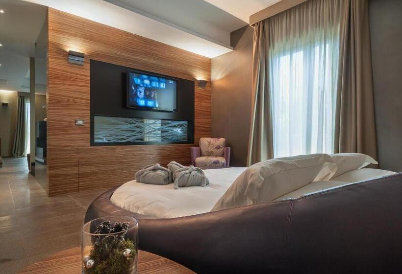 سوئیت با وان آب گرم, Le Dune Suite