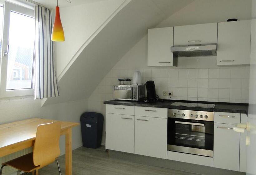 آپارتمان 2 خوابه, Stayinn Hostel Und Gastehaus