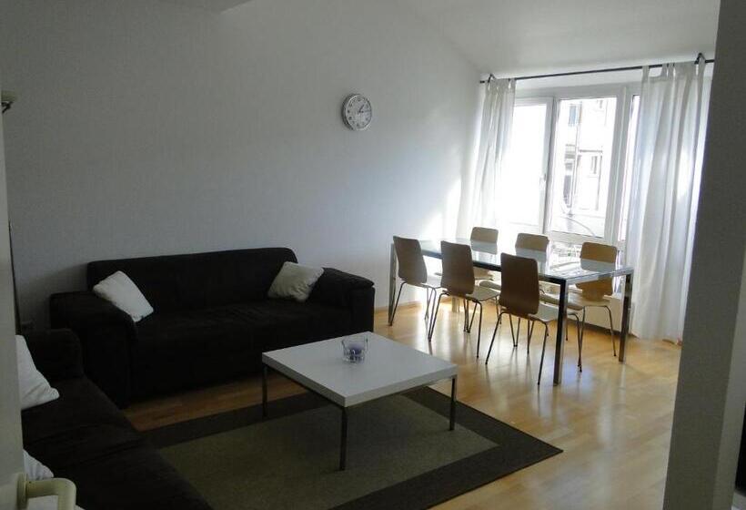 آپارتمان 2 خوابه, Stayinn Hostel Und Gastehaus