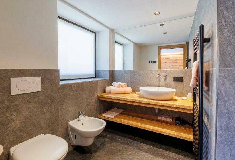스탠다드 트리플 룸, Steinbock B&b  Apartaments