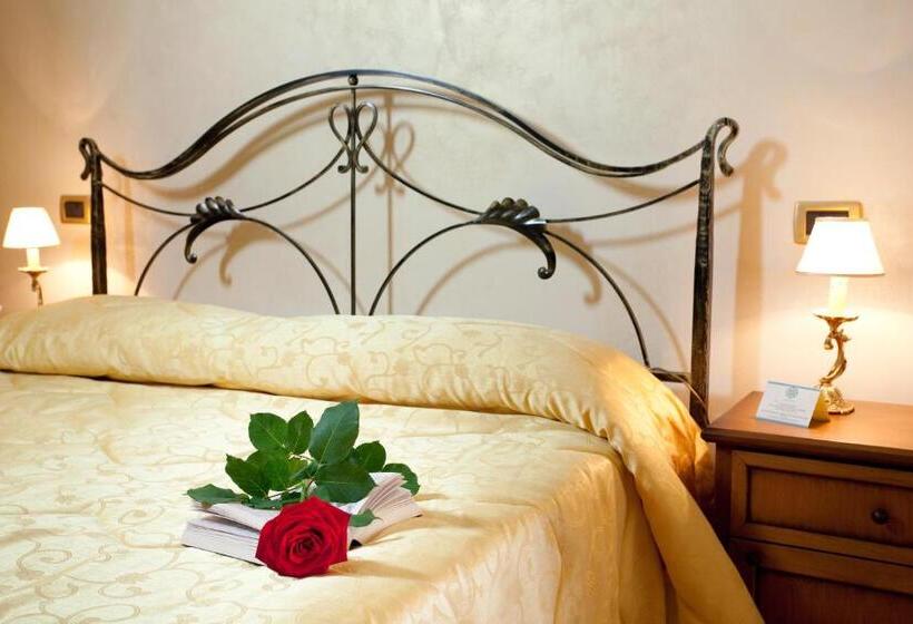 Четырехместный Номер Стандарт, Villa Torre Antica