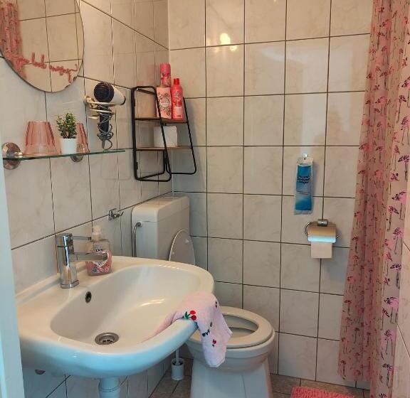 Номер Стандарт, B&b Lela