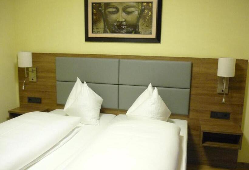 اتاق استاندارد, Naam Hotel & Apartments Frankfurt City Messe Airport