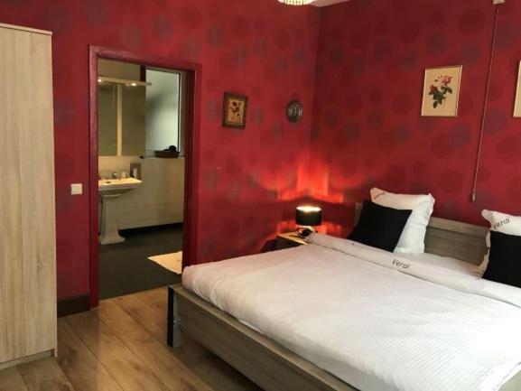 标准间, B&b Verdi
