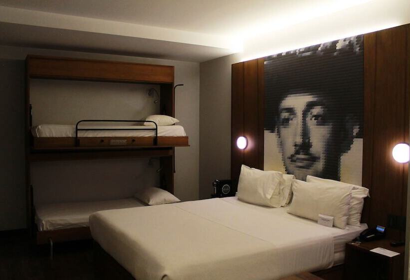 غرفة قياسية ثلاثية, Ikonik Hotel Puebla