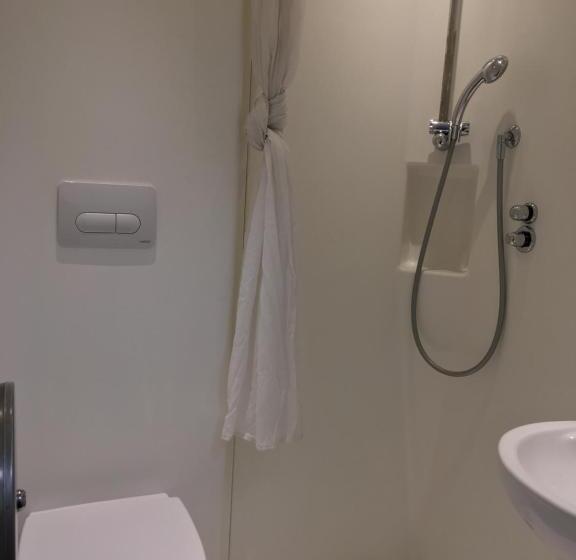 חדר סטנדרט יחיד, Brighton Beach Inn Hostel