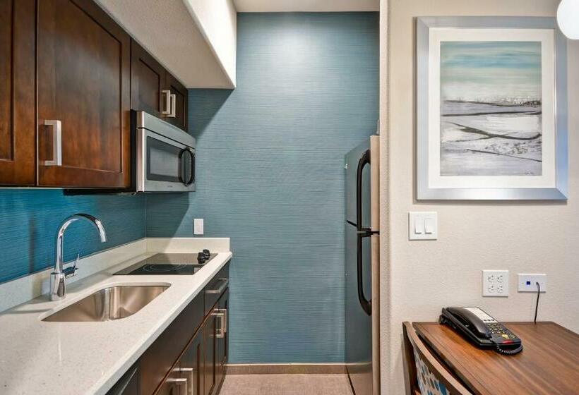 Люкс Кровать Кинг, Homewood Suites By Hilton Galveston