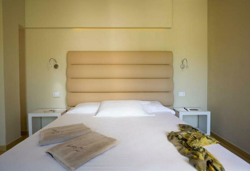 اتاق استاندارد, Blue Bay Resort