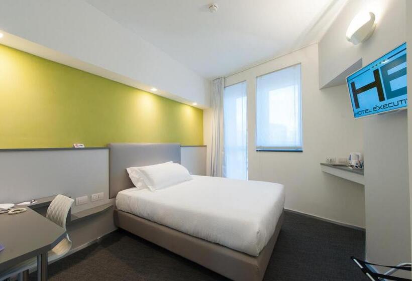 اتاق استاندارد با تخت دوبل, Executive Inn Boutique
