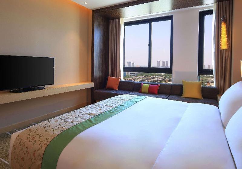 اتاق استاندارد با تخت بزرگ, Hilton Garden Inn Xi An High Tech Zone