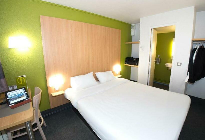 اتاق استاندارد, Kyriad Direct Poitiers  Gare Du Futuroscope