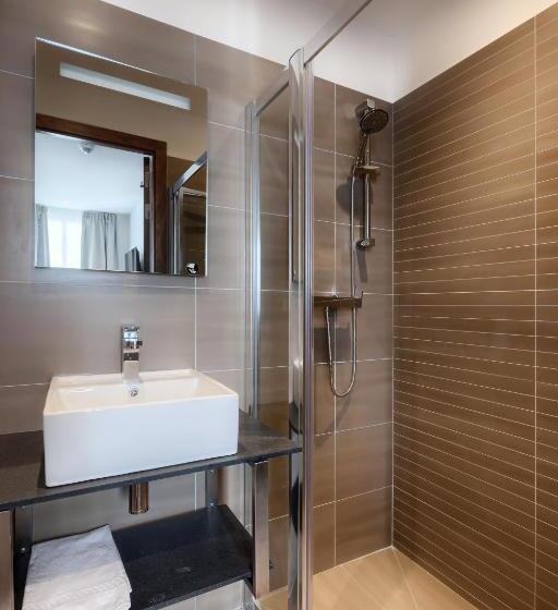 Chambre Deluxe, Le Trente