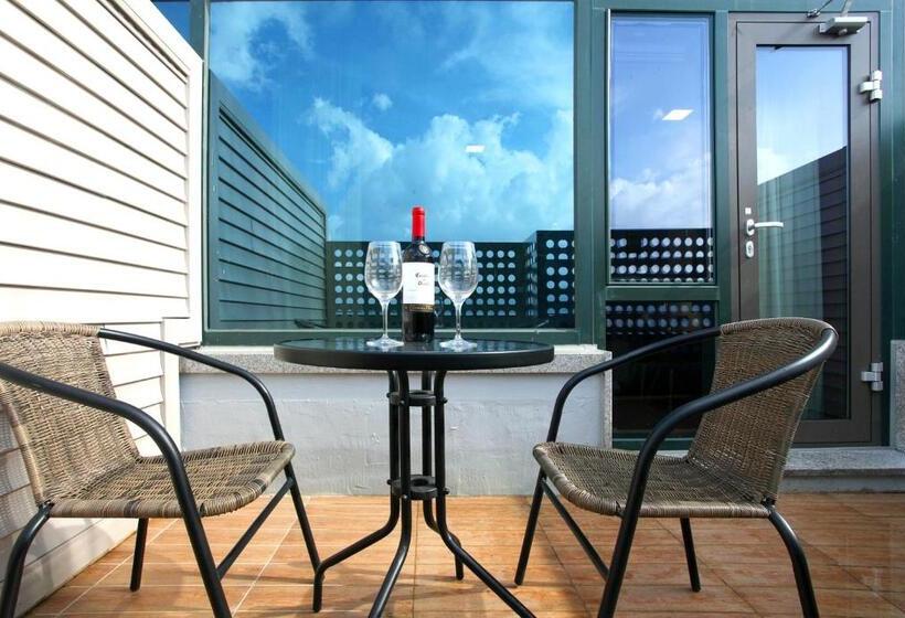 اتاق استاندارد با بالکن, Skypark Kingstown Dongdaemun