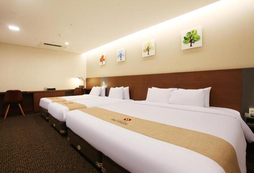 اتاق خانوادگی, Skypark Kingstown Dongdaemun
