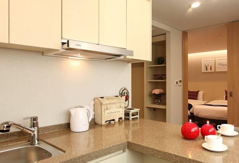اتاق استاندارد سه نفره, Skypark Kingstown Dongdaemun