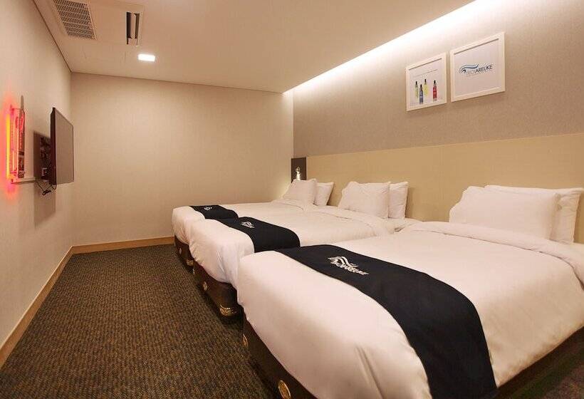 اتاق استاندارد سه نفره, Skypark Kingstown Dongdaemun