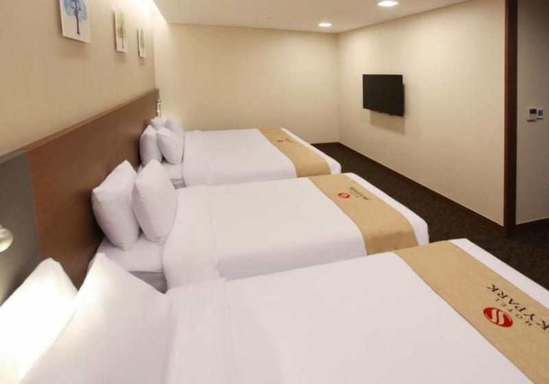 اتاق استاندارد سه نفره, Skypark Kingstown Dongdaemun