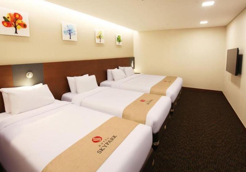 اتاق استاندارد سه نفره, Skypark Kingstown Dongdaemun