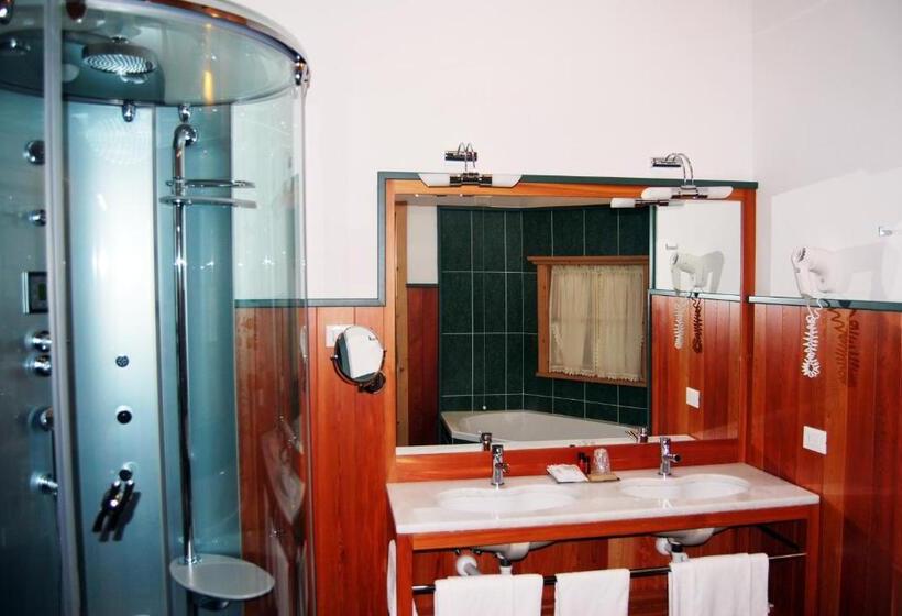 اتاق راحتی سه تخته, Casa Del Campo
