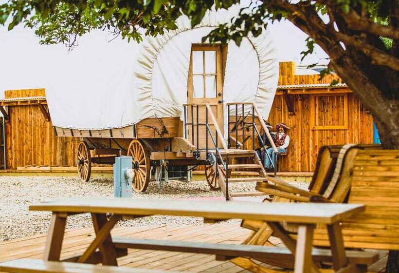Deluxe-sviitti, The Big Texan   Cabins And Wagons