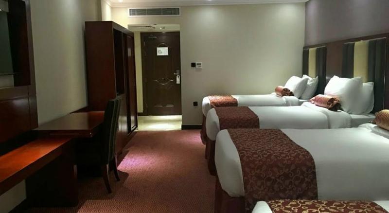 اتاق استاندارد چهار تخته, Infinity  Makkah