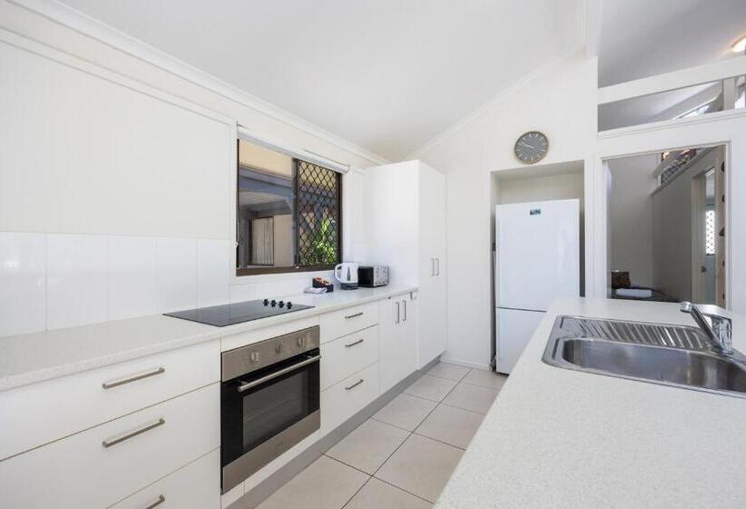 ویلای 2 خوابه, Wolngarin Holiday Resort Noosa