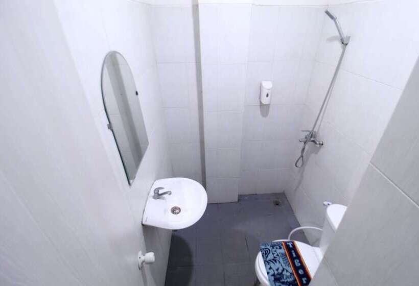 Номер Стандарт, Bwalk Hotel Malang