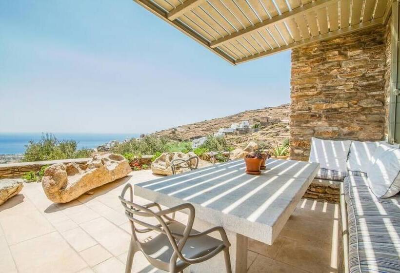 带海景的复工套房, Aeolis Tinos Suites