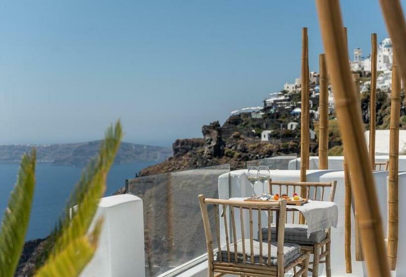 سوئیت جونیور با چشم‌انداز, Cocoon Suites