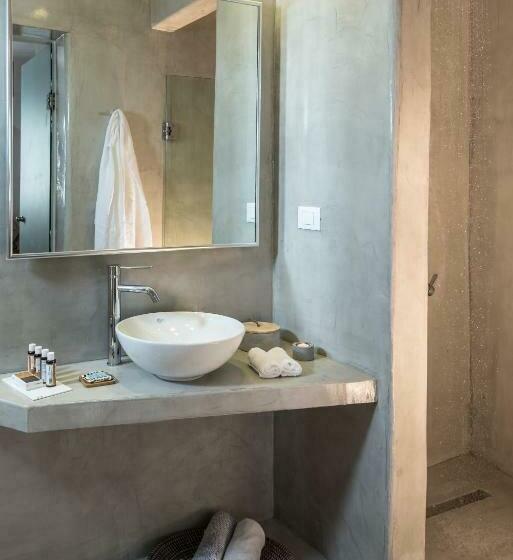 سوئیت جونیور با چشم‌انداز, Cocoon Suites