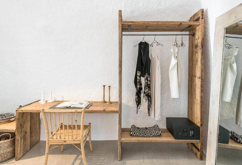 سوئیت با چشم‌انداز, Cocoon Suites