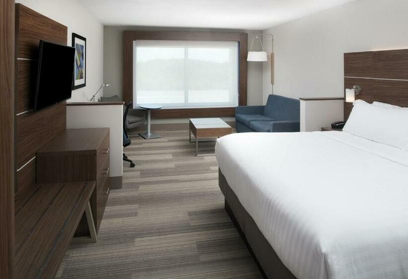 Люкс Кровать Кинг, Holiday Inn Express & Suites Kingdom City, An Ihg