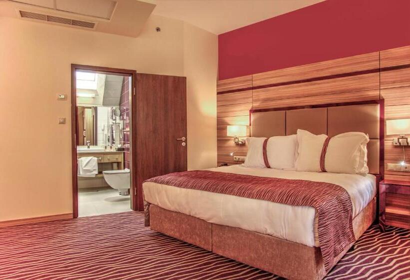 이그제큐티브 룸 킹사이즈 침대, Holiday Inn Plovdiv, An Ihg