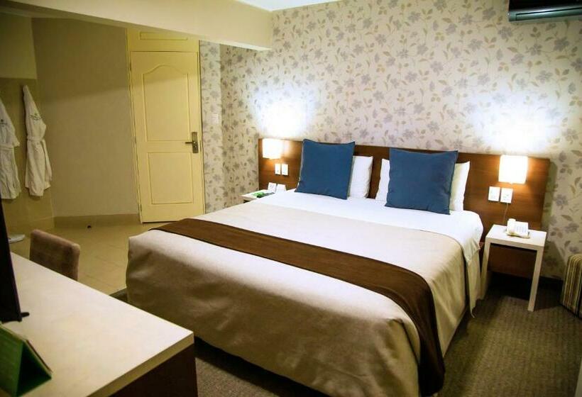 سوئیت با وان آب گرم, Palmetto Hotel Business La Perla