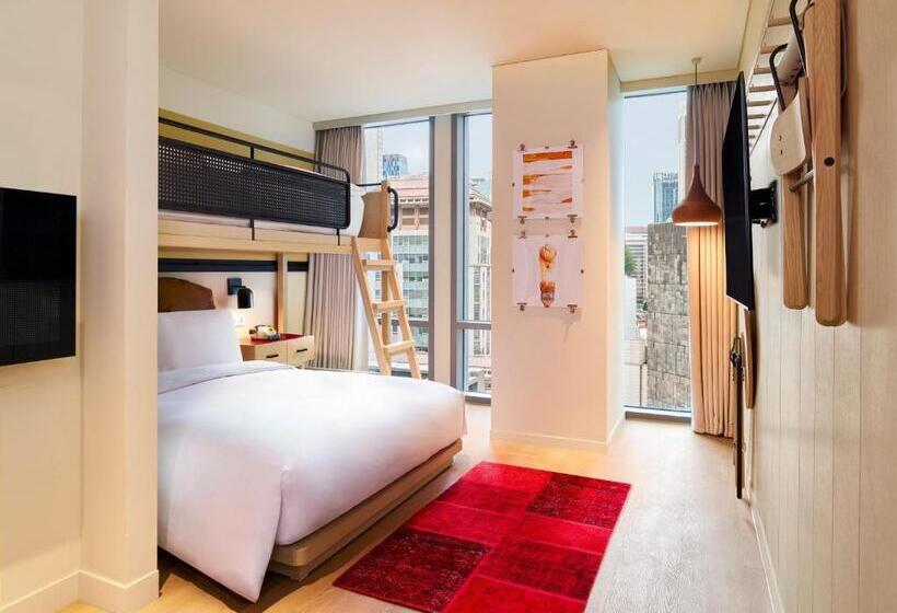 クイーンサイズベッドのスタンダードルーム, Moxy Seoul, Myeongdong