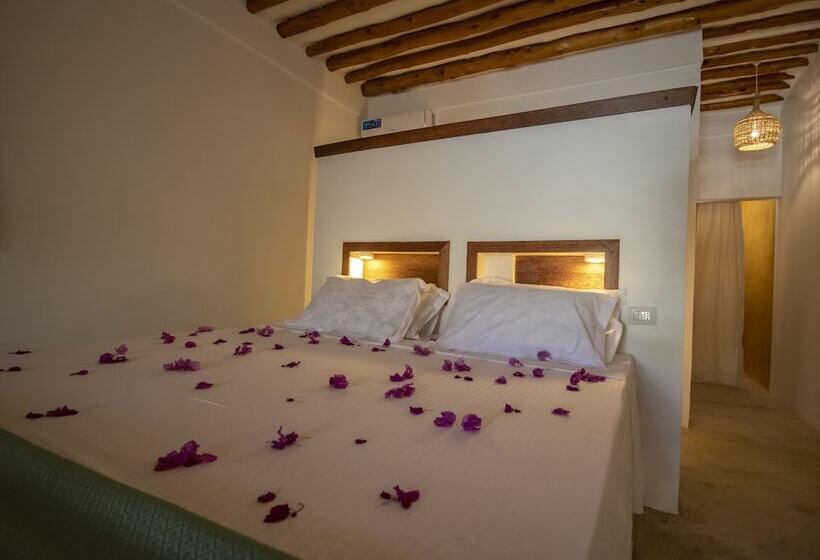 اتاق لوکس, Tropical Boutique Hotel & Resto