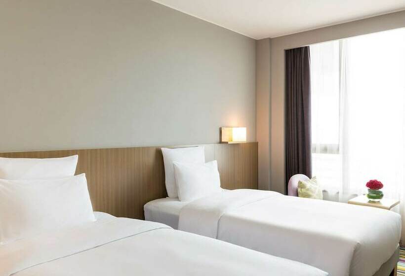 اتاق استاندارد با چشم‌انداز شهر, Novotel Nanchang Sunac
