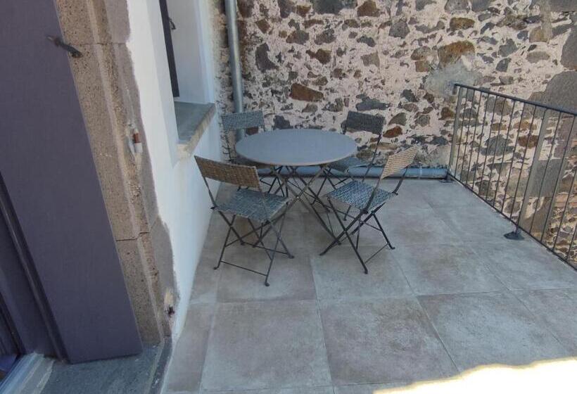 Номер Стандарт Вид на Сад, Le Clos Du Grenadier, Maison D Hôtes