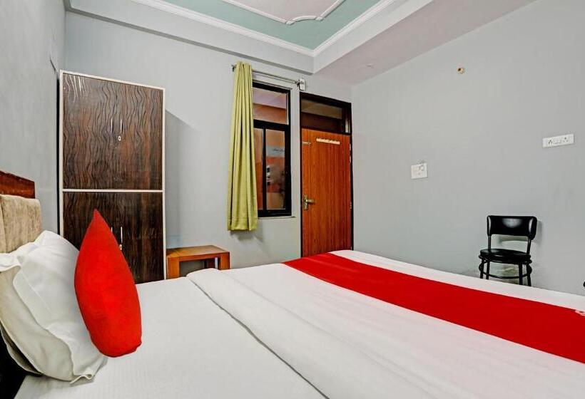 Трехместный Номер Классика, Oyo Flagship Hotel Wan Palace