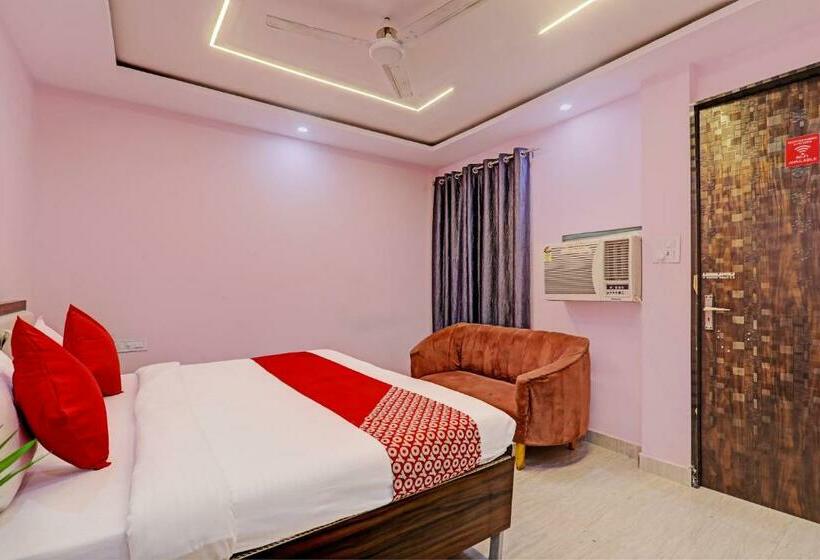 Трехместный Номер Классика, Oyo Flagship T R Resort