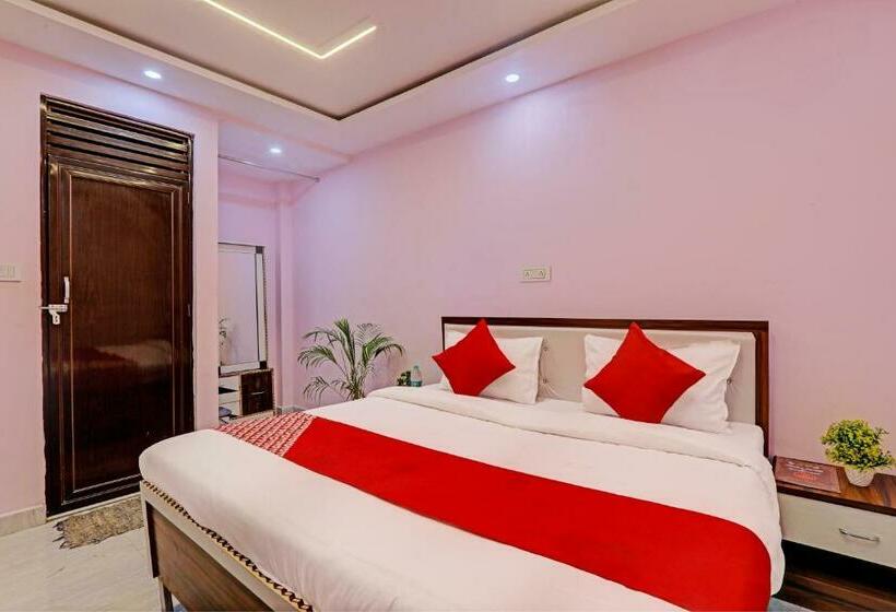 Трехместный Номер Классика, Oyo Flagship T R Resort