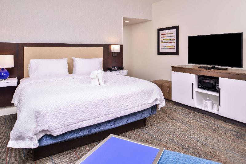 اتاق لوکس, Hai Ba Trung Hotel & Spa