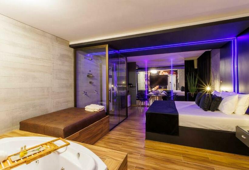 Президентский Люкс, Medieval Motel Spa