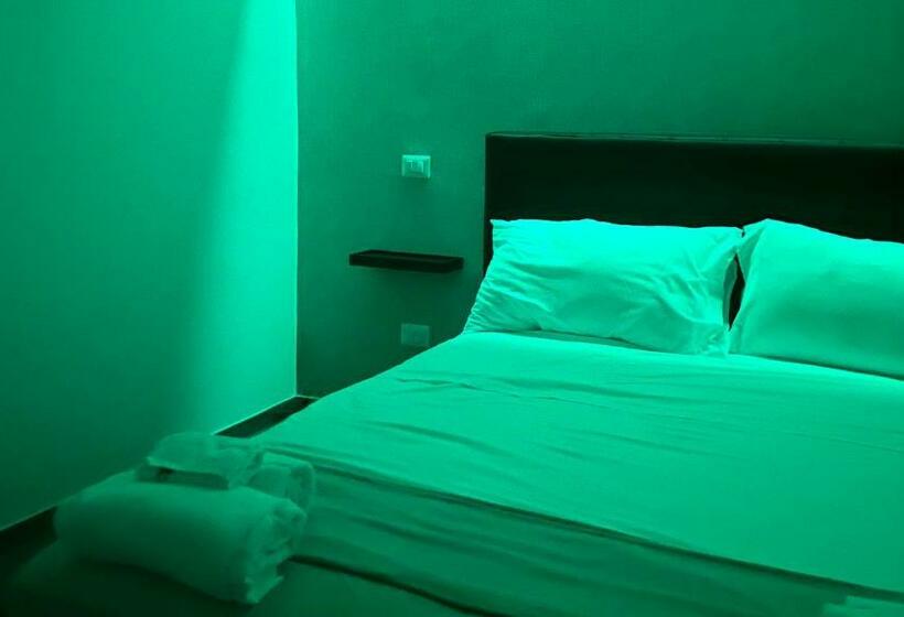 اتاق خانوادگی با چشم‌انداز باغ, Pietramare Luxury Suites By Rentbeat