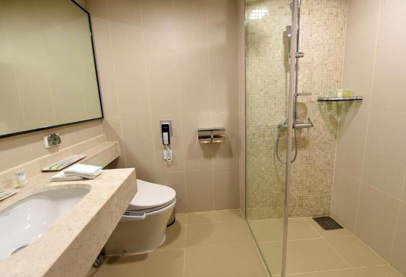 Quarto Estandar, Wirye Militopia Hotel By Marine