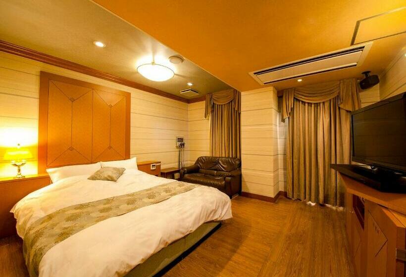 Quarto Estandar, Saintmartin
