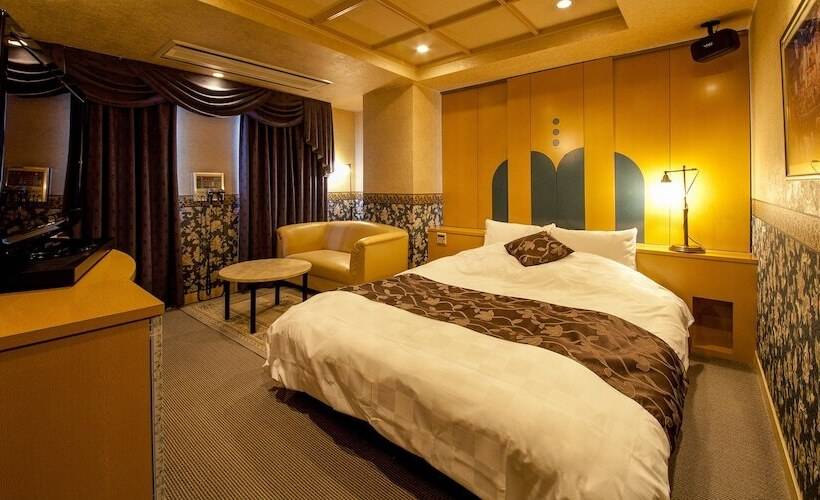Quarto Estandar, Saintmartin