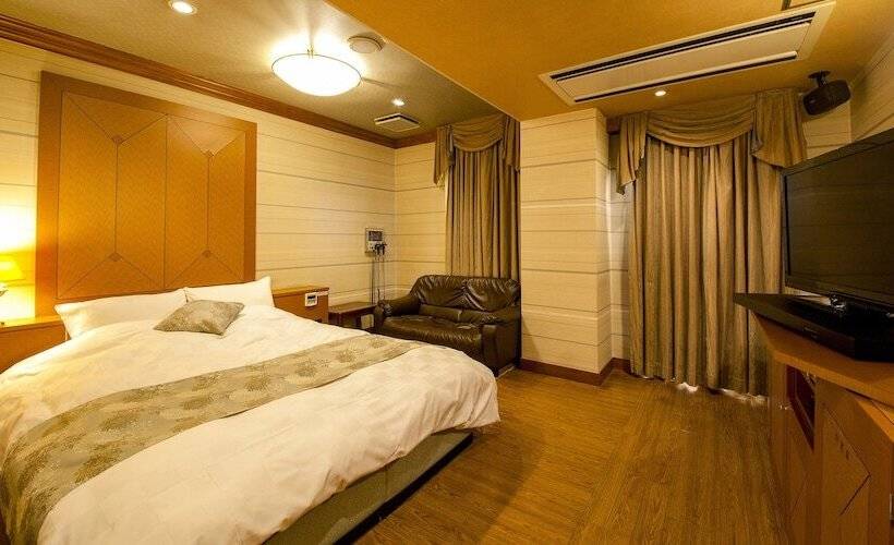 Quarto Estandar, Saintmartin