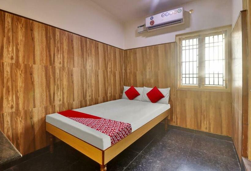 Трехместный Номер Классика, Oyo Flagship Amman Resort